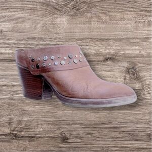 Sofft Gila Women's Clogs Brown Leather Size 7